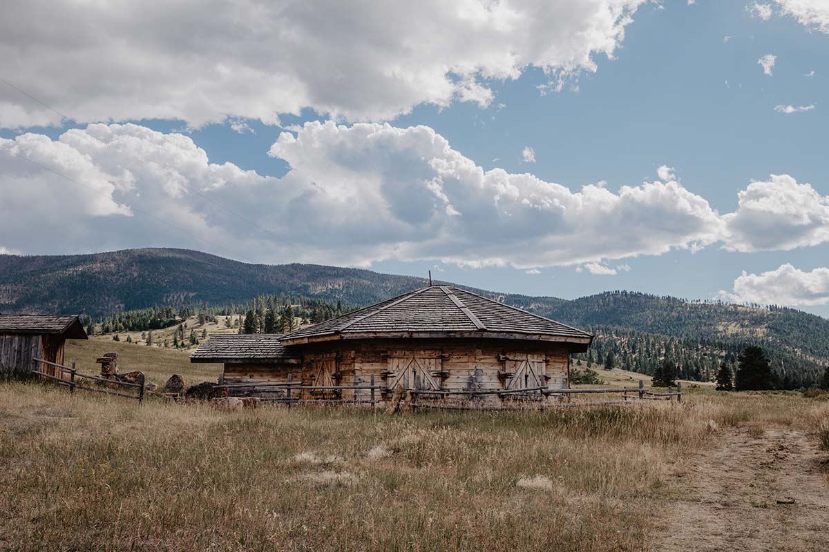 Blacktail Ranch Hogan